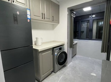 领事馆小区 1室 1厅 1卫 40㎡