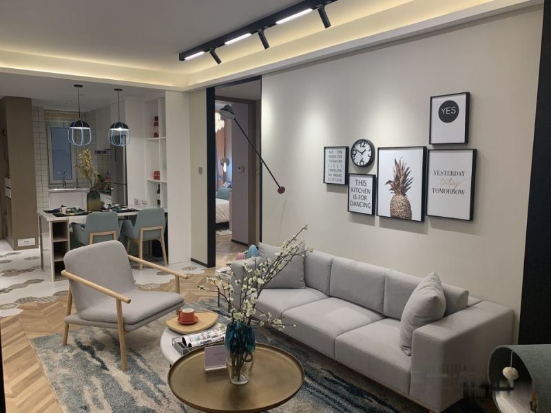 沈北虎石台首开国风两室 阳光高层首付一层 地铁口20米财富广场