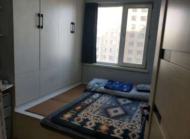 出售浑南新市府板块 两室 婚装未住 经典户型 万科物业