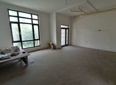 宏发三千院旁地铁旁5室2厅宏发唐宁道5号楼层好视野好