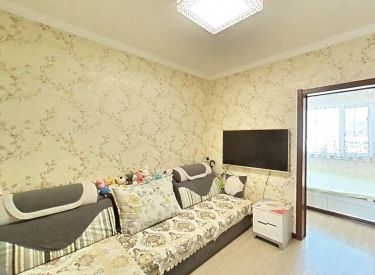 鑫丰御景庭~楼层位置好~家具齐全~采光观景好~拎包入住