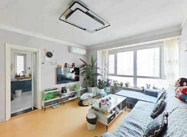 于洪新城 宏发英里 小两室 楼层好 电梯房 可拎包入住