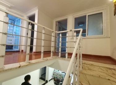 东亚翰林世家 2室2厅2卫 60㎡