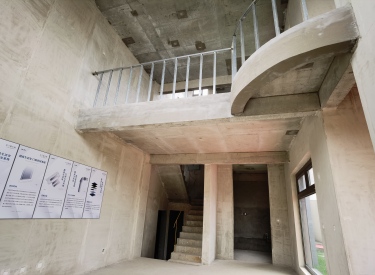 美兰湖天地 联排别墅 245㎡ 170万