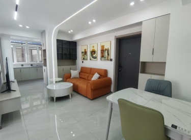 精装婚房地热榻榻米断桥铝窗。