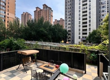 万和郦景 5室4厅2卫 精装