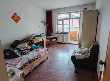 桂林社区 3室1厅1卫 清水