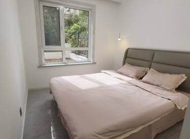 中海城锦城 2室2厅1卫 豪华装修 