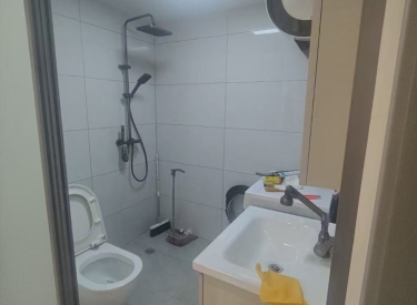 胜利小区2室2楼南北精装修拎包即住