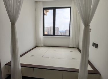 鲲鹏小区一二期两室南向精装修拎包即住