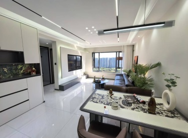 太湖国际花园 2室1厅1卫 婚装 