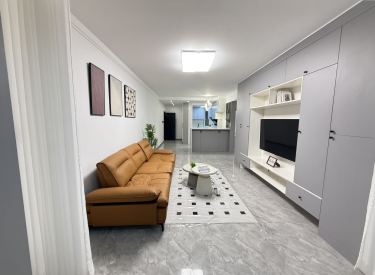 融创臻园 3室1厅1卫 精装 