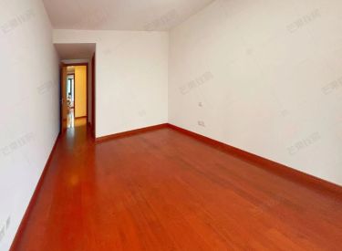 奥体核心精装三室好楼层