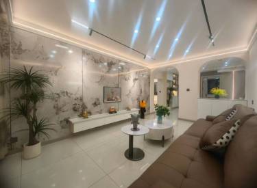 大万莲社区3室2厅精装