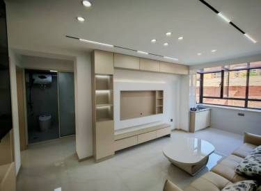 文荟社区1楼3室一厅精装修