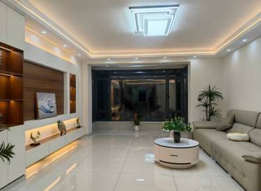 大万莲社区 3室2厅1卫 精装 