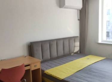 精装拎包入住  首租二室南向