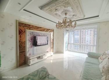 方大V公馆  精装南北不把山 带家电家具拎包即住