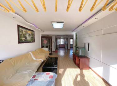 御龙湾  步梯洋房3楼  南北标户