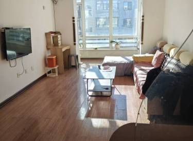 封闭园区，繁华商圈