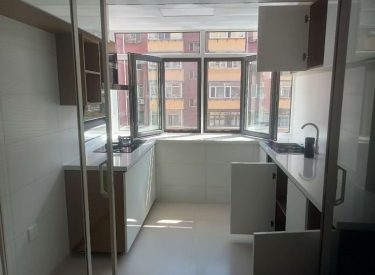 迎宾花园 1室1厅1卫 精装 