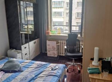 大型商超比优特医院地铁