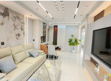 南北户型，东平湖小学，多条公交线路