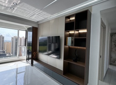 房主精装修带家具家电